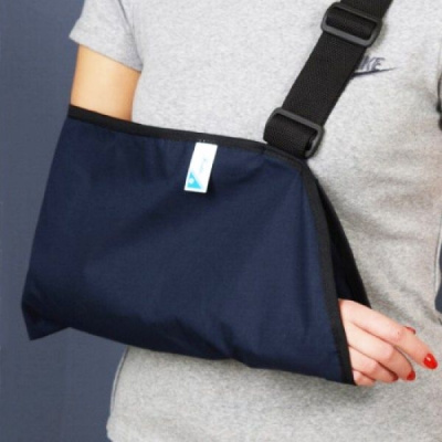 Косынка медицинская для фиксации верхних конечностей