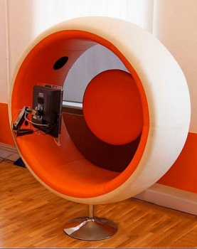 Мультимедийное кресло-шар со встроенной акустикой