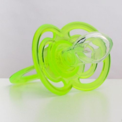 Пустышка силиконовая ортодонтическая с колпачком (от 0 мес.)