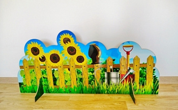 Театральная декорация Забор с подсолнухами