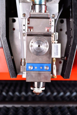 Raylogic Fiber 1530 LUXE IPG700