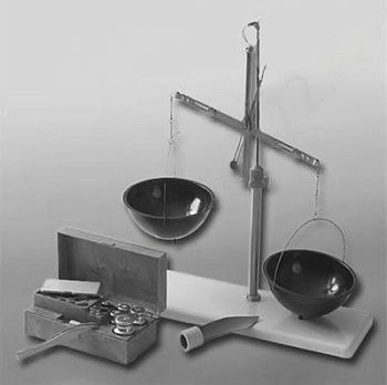 Весы для сыпучих материалов до 200 гр. с гирями