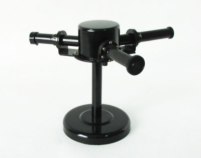 Спектроскоп лабораторный (двухтрубный)