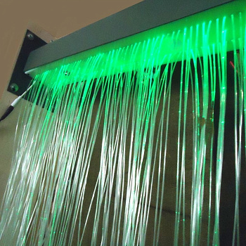 Фибероптический занавес на подвижном карнизе