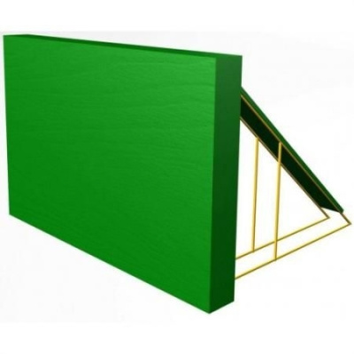 Забор с наклонной доской для уличной полосы препятствий