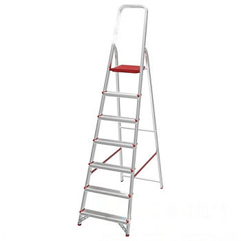 Стремянка алюминиевая 7 стандартных ступеней 9 см, площадка 1,5 м, нагруз 225 кг, вес 5,7кг, НОВАЯ ВЫСОТА, 3110107