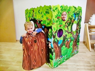 Театральная декорация двухсторонняя Лес