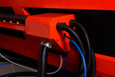 Raylogic Fiber 1530 LUXE IPG700