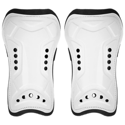 Щитки футбольные